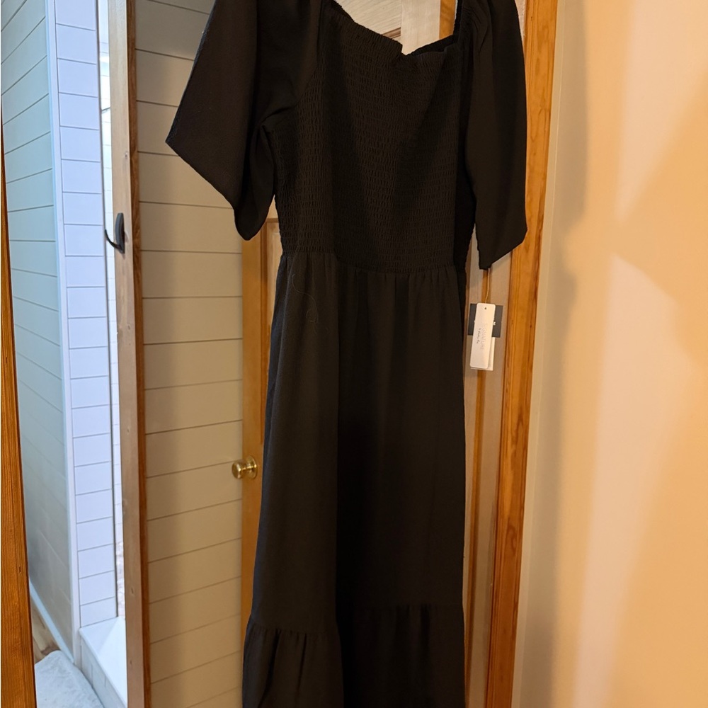 Robbie Bee Black Long Sleeve Dress